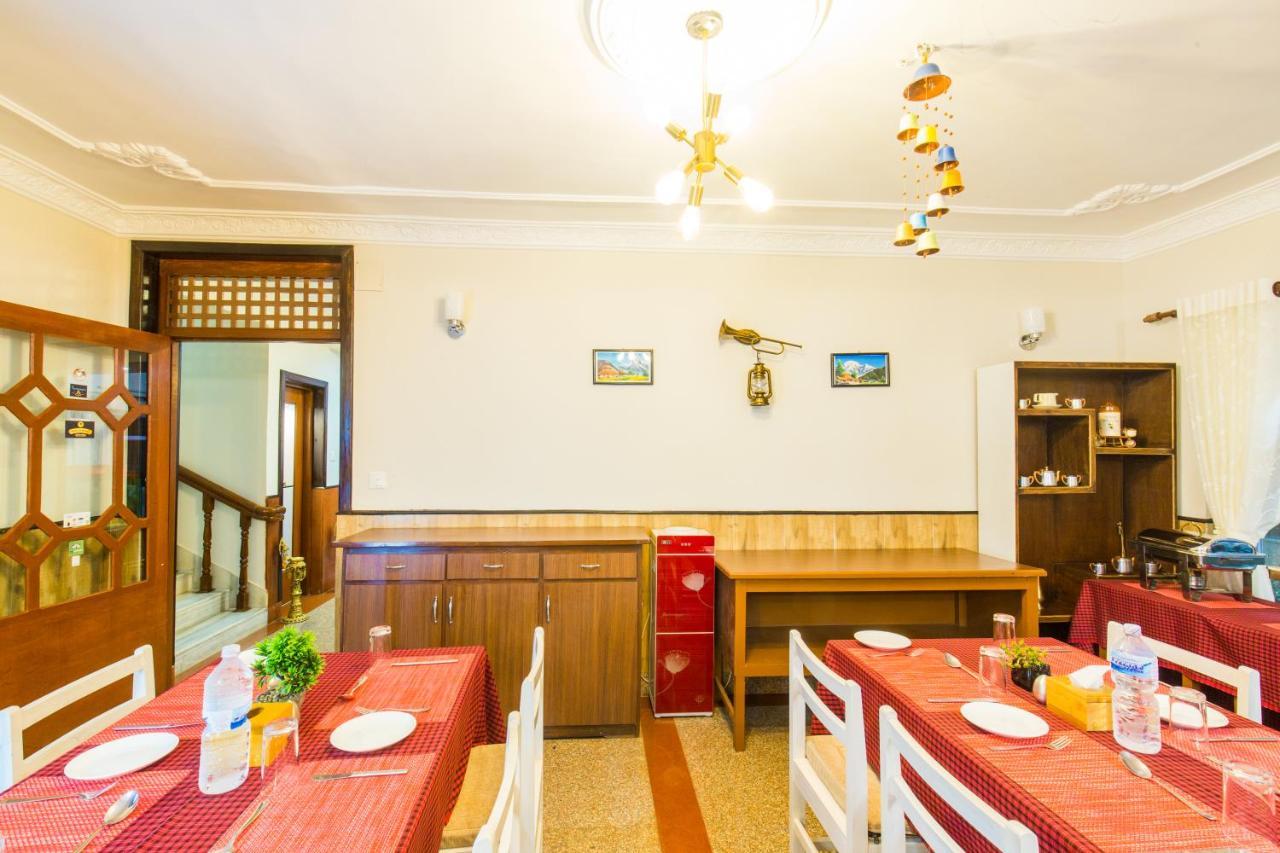 Hotel Acme Inn Katmandu Dış mekan fotoğraf