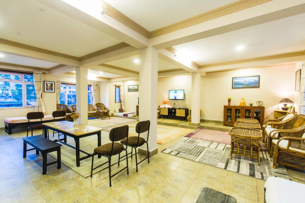 Hotel Acme Inn Katmandu Dış mekan fotoğraf