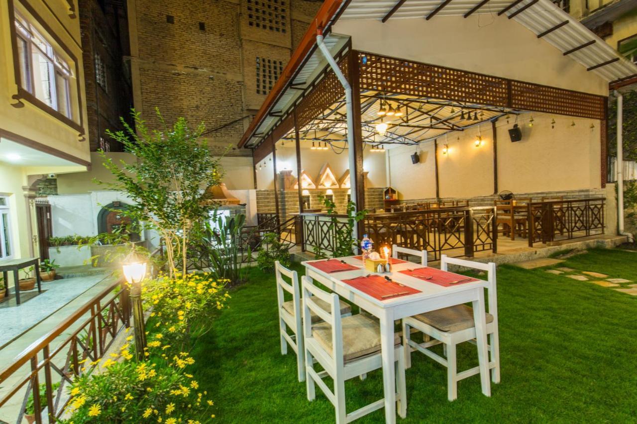 Hotel Acme Inn Katmandu Dış mekan fotoğraf